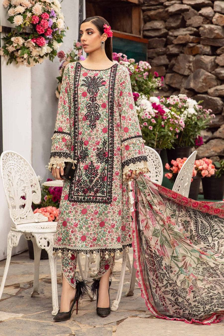 img_maria_b_m_prints_24_awwal_boutique