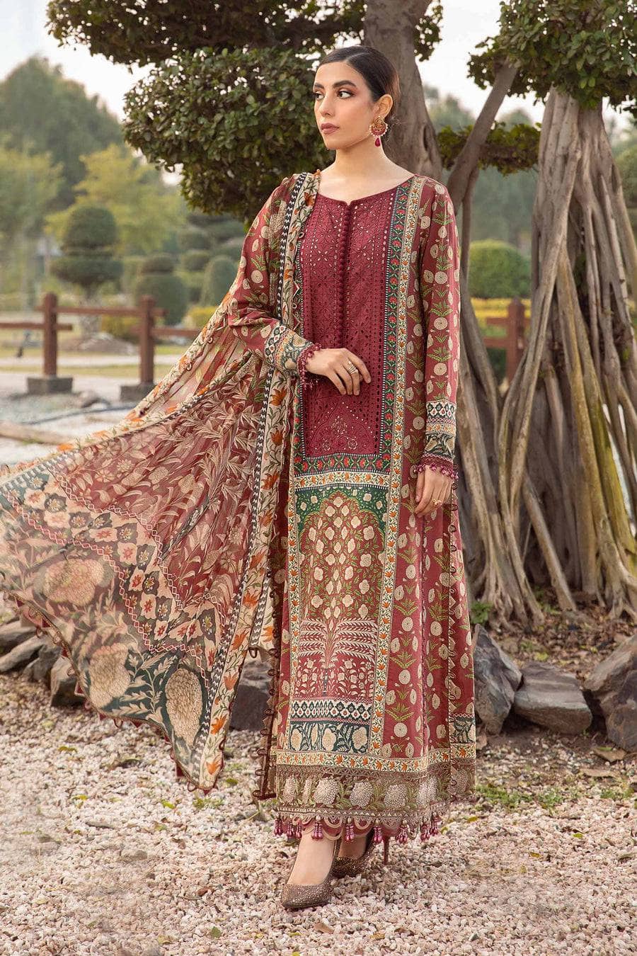 img_maria_b_m_prints_24_awwal_boutique