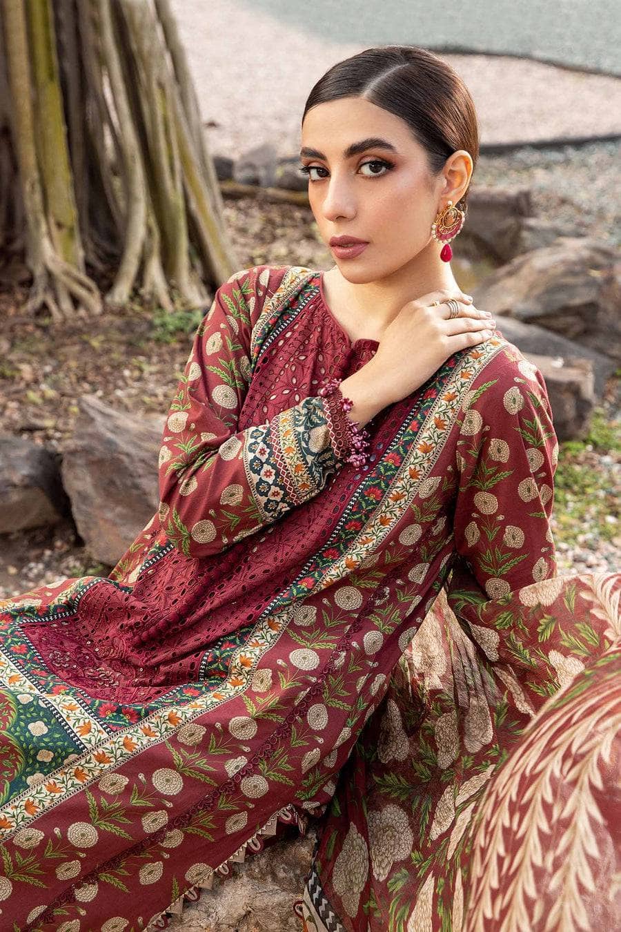 img_maria_b_m_prints_24_awwal_boutique