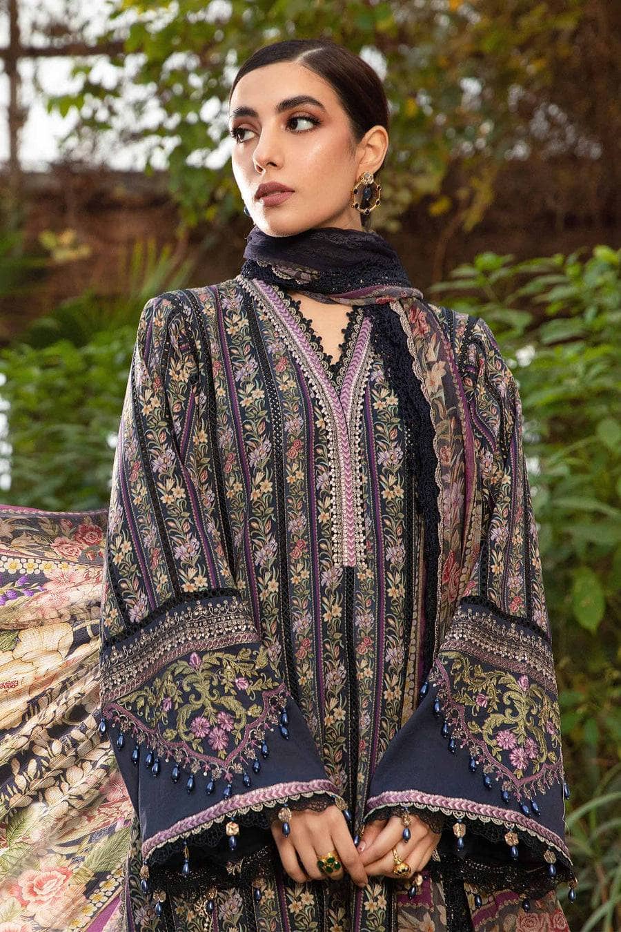 img_maria_b_m_prints_24_awwal_boutique