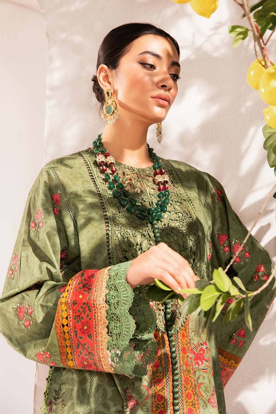 img_maria_b_m_prints_24_awwal_boutique