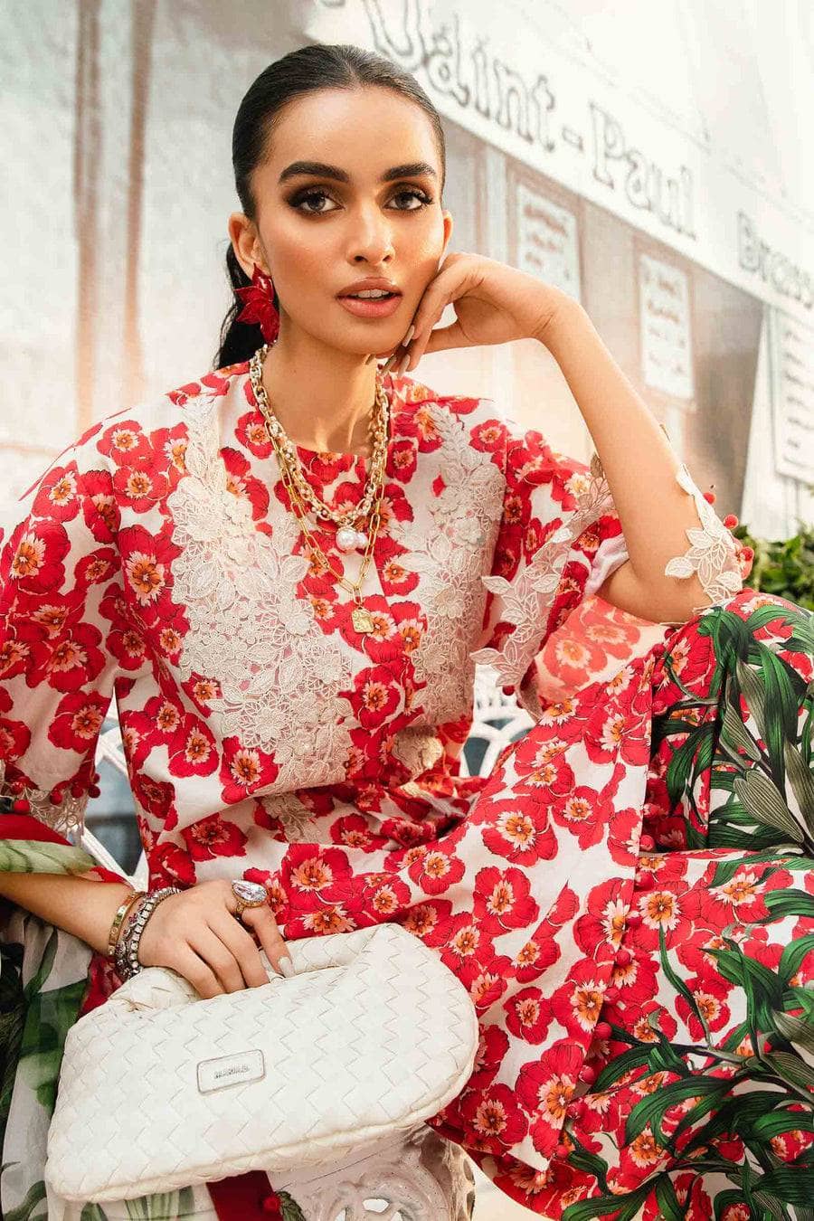 img_maria_b_lawn_awwal_boutique