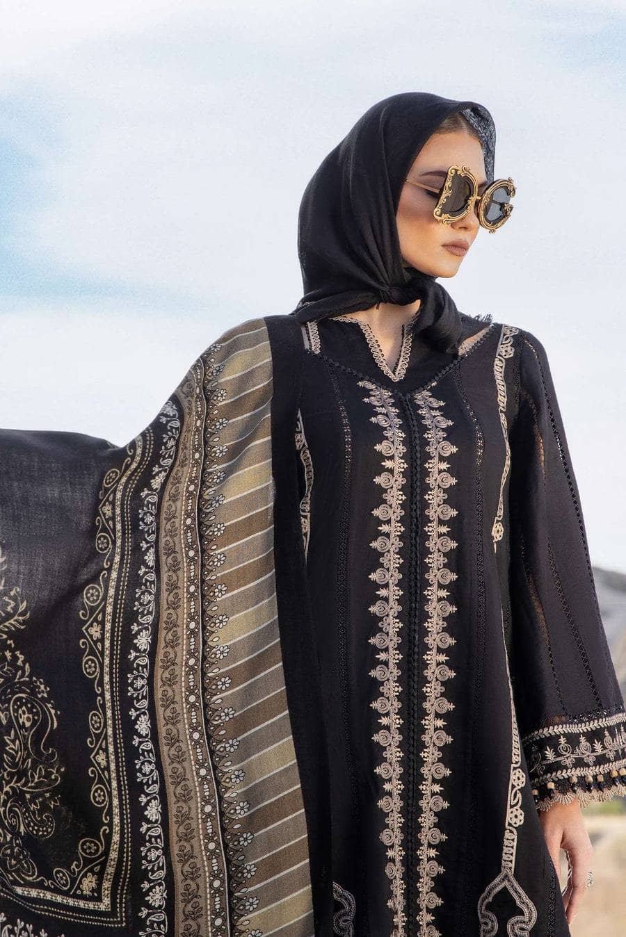 img_maria_b_m_prints_vol2_23_awwal_boutique