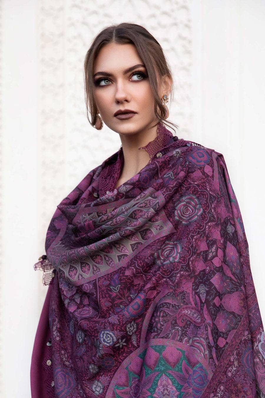 img_maria_b_m_prints_vol2_23_awwal_boutique