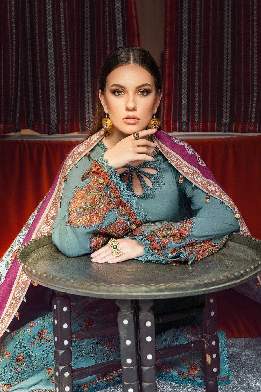img_maria_b_m_prints_vol2_23_awwal_boutique