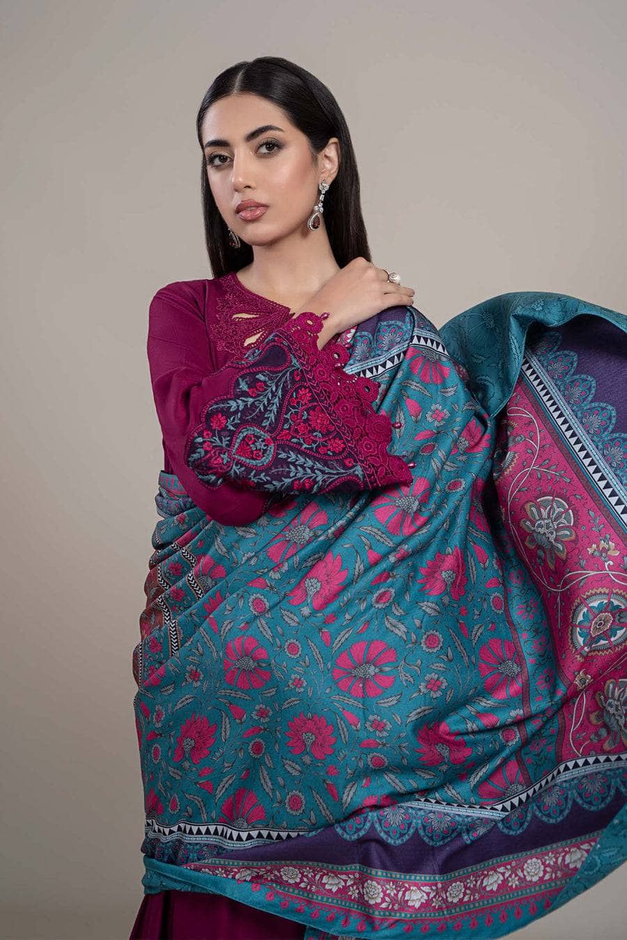 img_maria_b_m_prints_vol2_23_awwal_boutique
