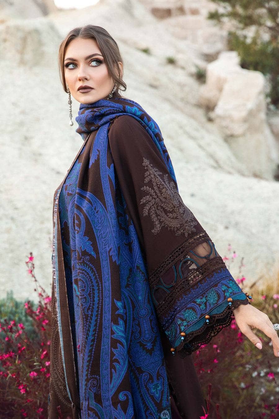 img_maria_b_m_prints_vol2_23_awwal_boutique