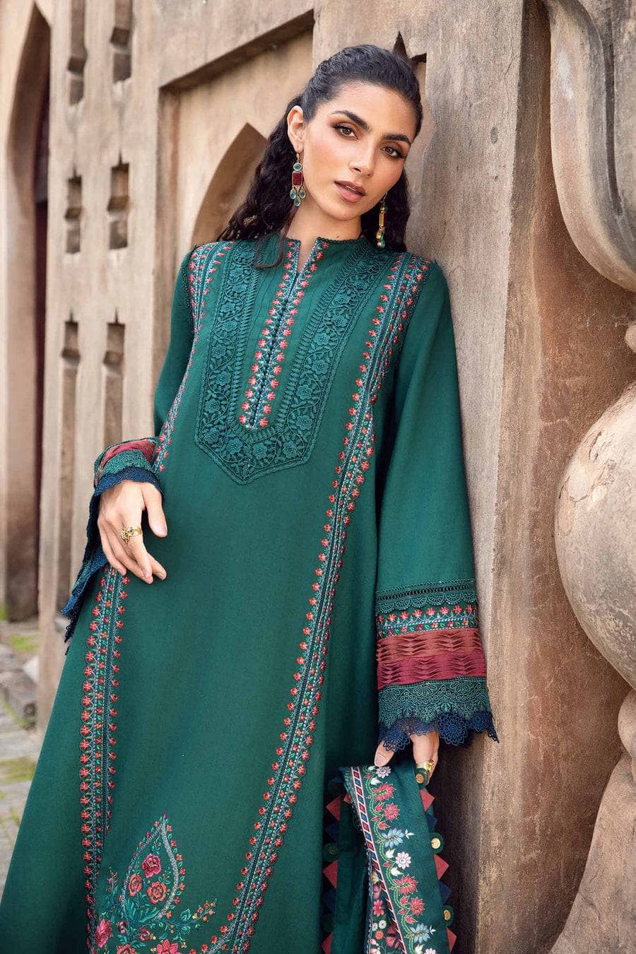 img_maria_b_m_prints_awwal_boutique