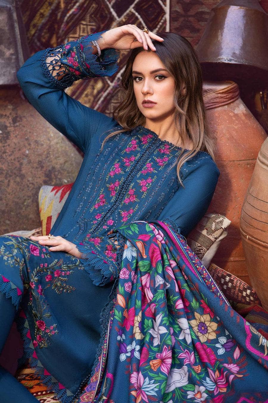 img_maria_b_m_prints_vol2_23_awwal_boutique