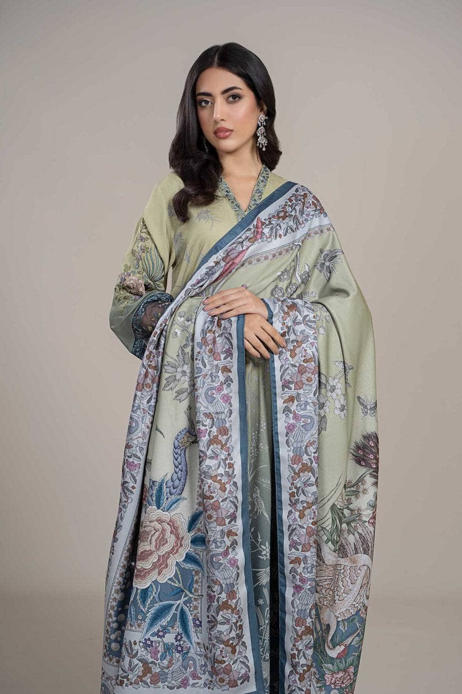 img_maria_b_m_prints_vol2_23_awwal_boutique