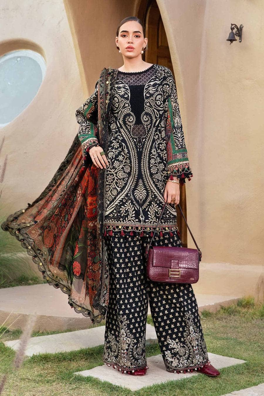 img_maria_b_m_prints_awwal_boutique
