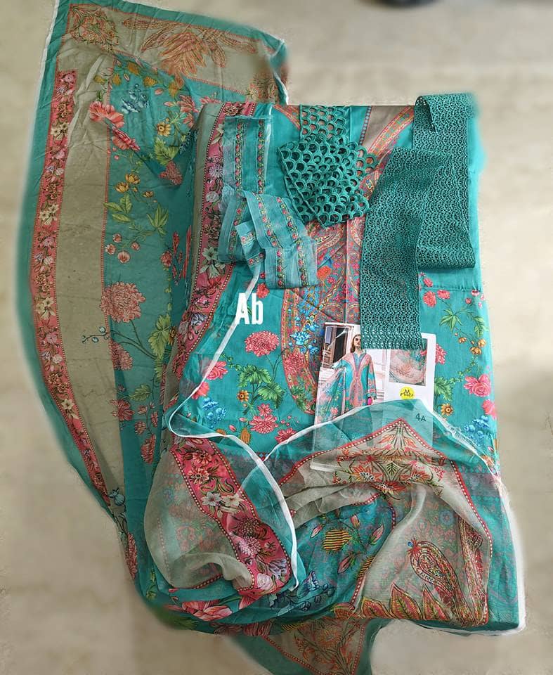 img_m_prints_maria_b_awwal_boutique