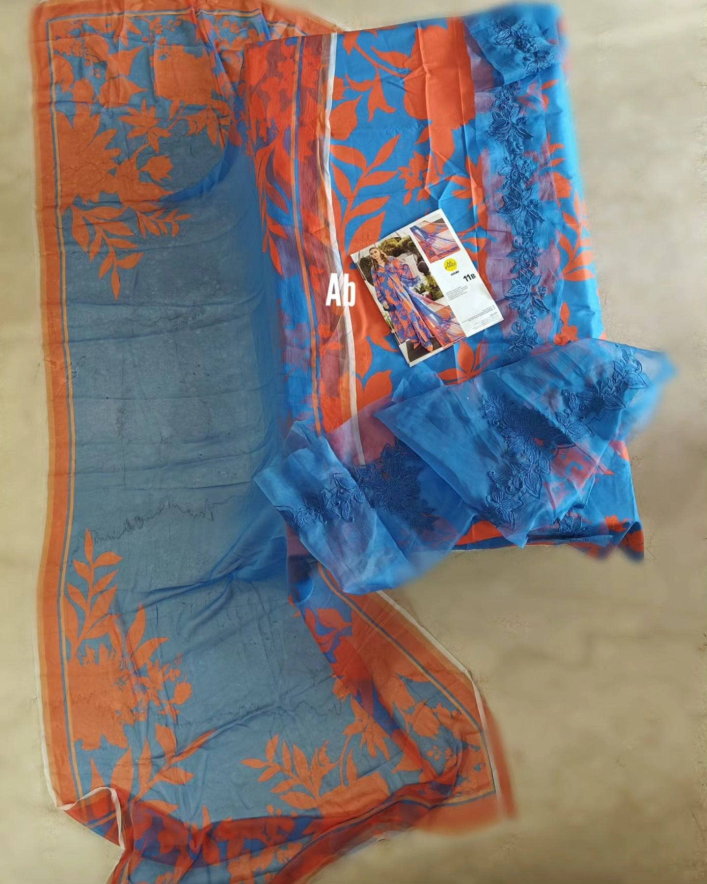 img_maria_b_m_prints24_awwal_boutique