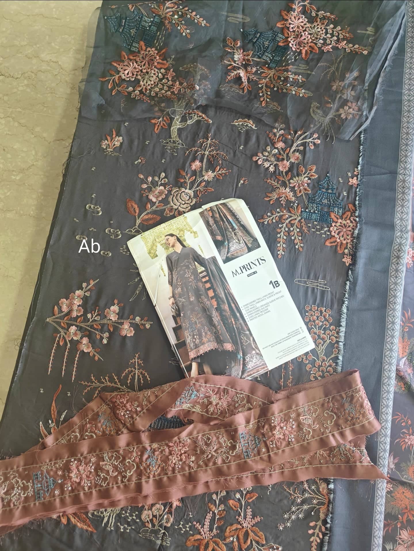 Maria B M Prints open pics Open Pic/Maria B M Prints 25/Vol 2/1B/Winter Edit/Grey/Twill Linen/Wool Shawl
