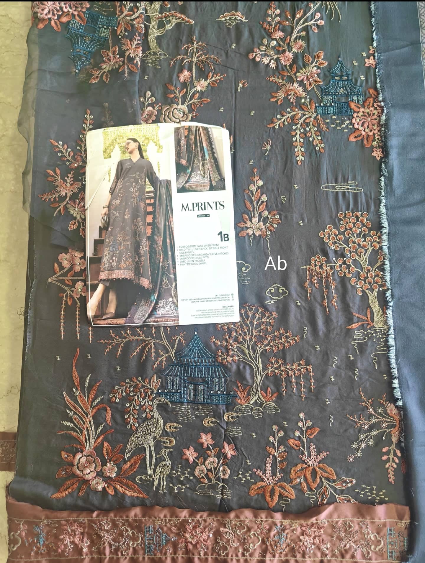 Maria B M Prints open pics Open Pic/Maria B M Prints 25/Vol 2/1B/Winter Edit/Grey/Twill Linen/Wool Shawl