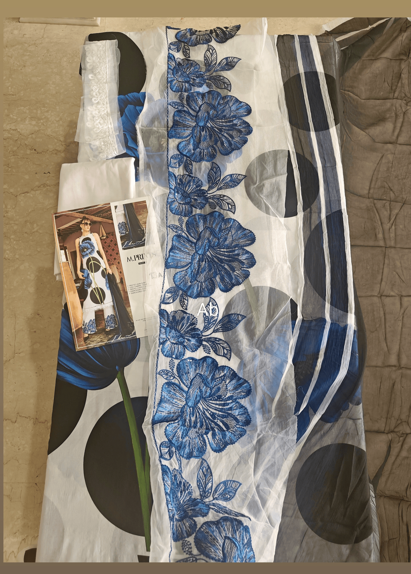 Open Pic/Maria B M Prints 26/Safari Scape/13A/White/Chiffon Dupatta