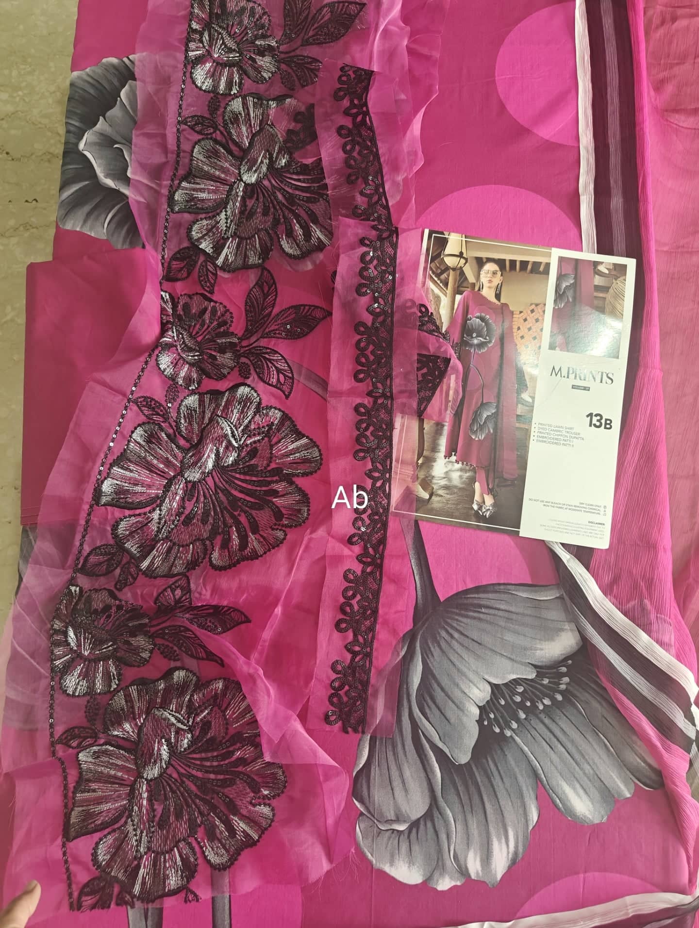 Open Pic/Maria B M Prints 26/Safari Scape/13B/Pink/Chiffon Dupatta