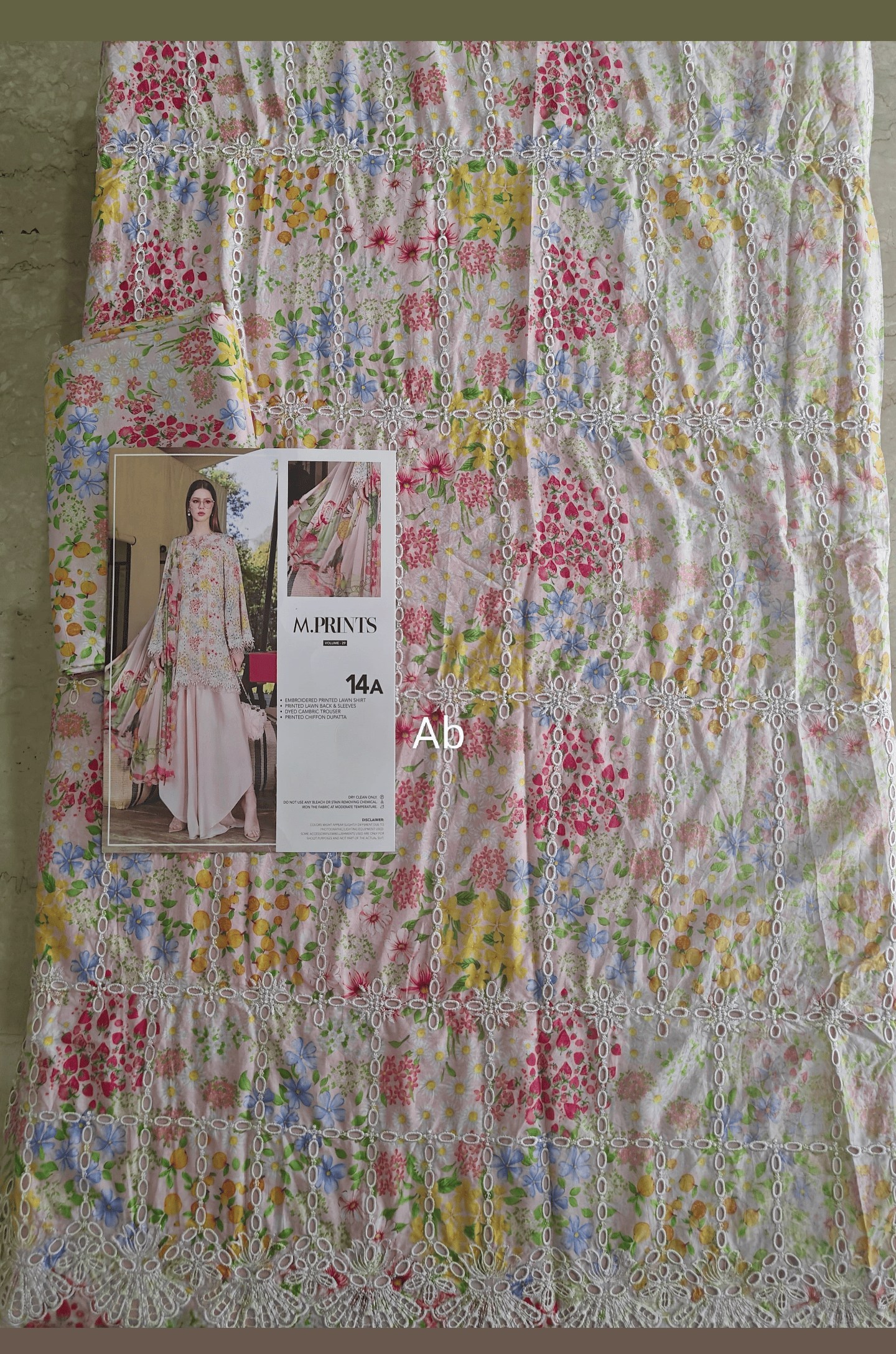 Open Pic/Maria B M Prints 26/Safari Scape/14A/Peach/Chiffon Dupatta