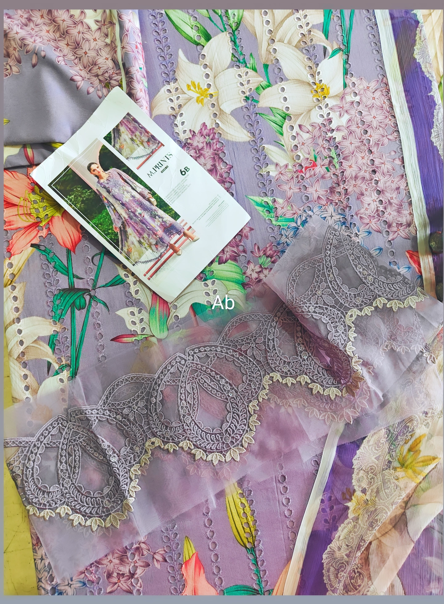 Open Pic/Maria B M Prints 26/Vol 2/6B/Lilac