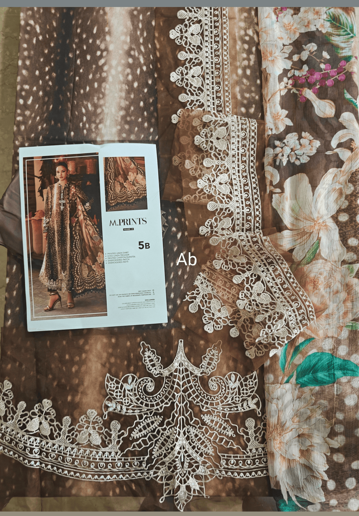 Open Pic/Maria B M Prints/Fall Edit 26/5 B/Cambric/Brown