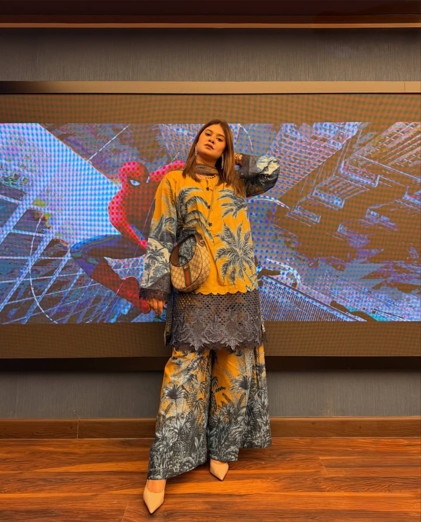 Spotted in Maria B M Prints 26/Safari Scape/11 A/Mustard/Chiffon Dupatta