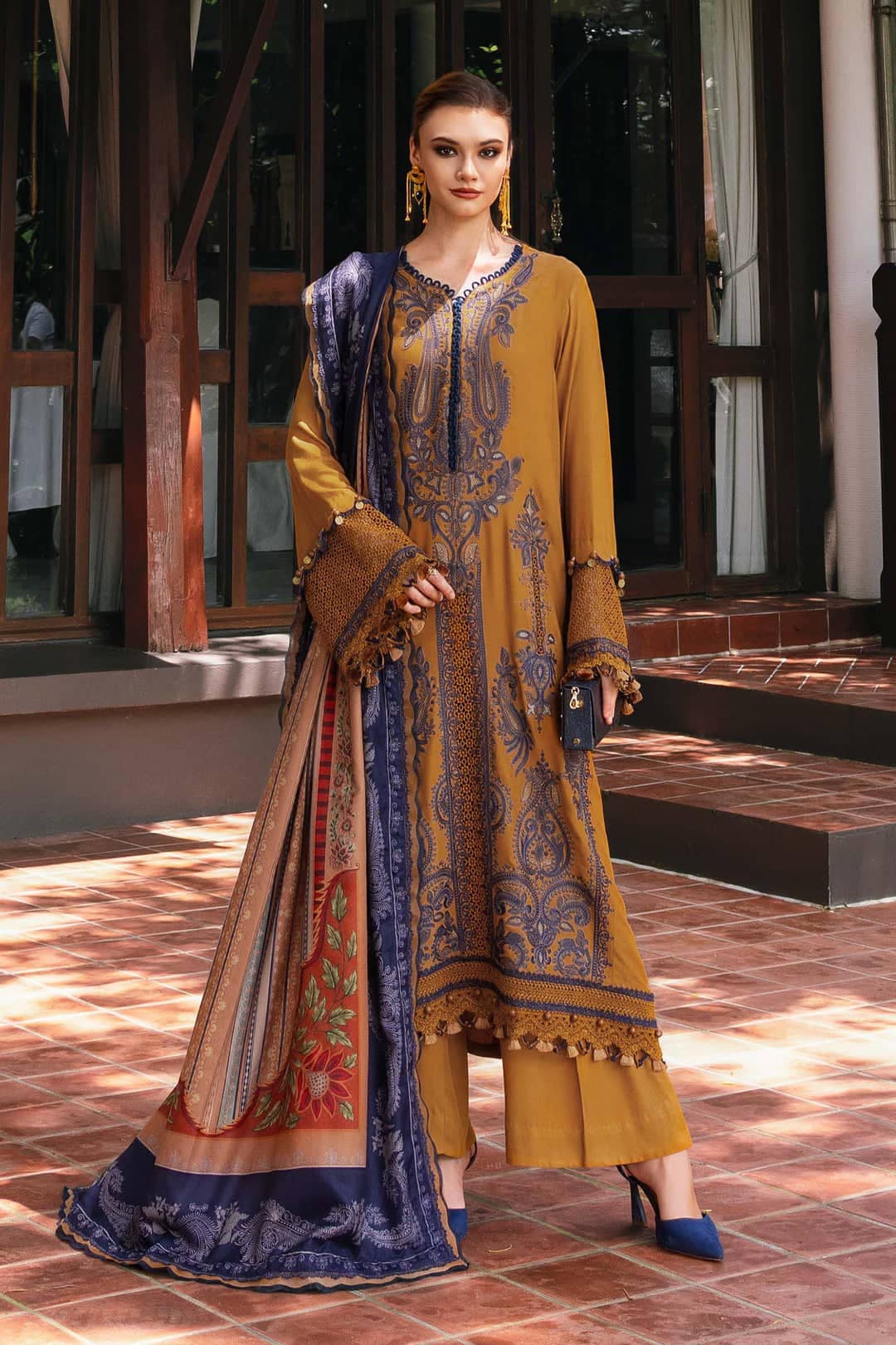 Maria B M Prints Winter Collection Maria B M Prints 25/Vol 2/3A/Winter Edit/Mustard/Twill Linen/Wool Shawl