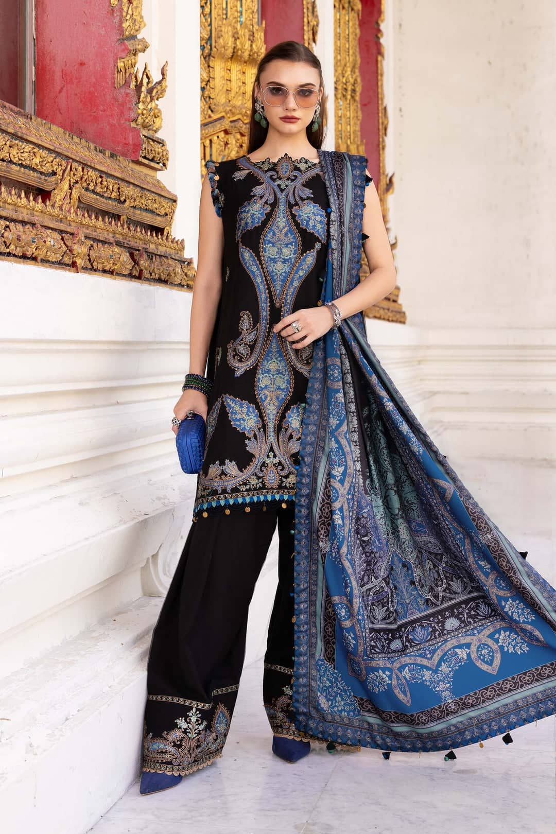 Maria B M Prints Winter Collection Maria B M Prints 25/Vol 2/6B/Winter Edit/Black/Twill Linen/Wool Shawl