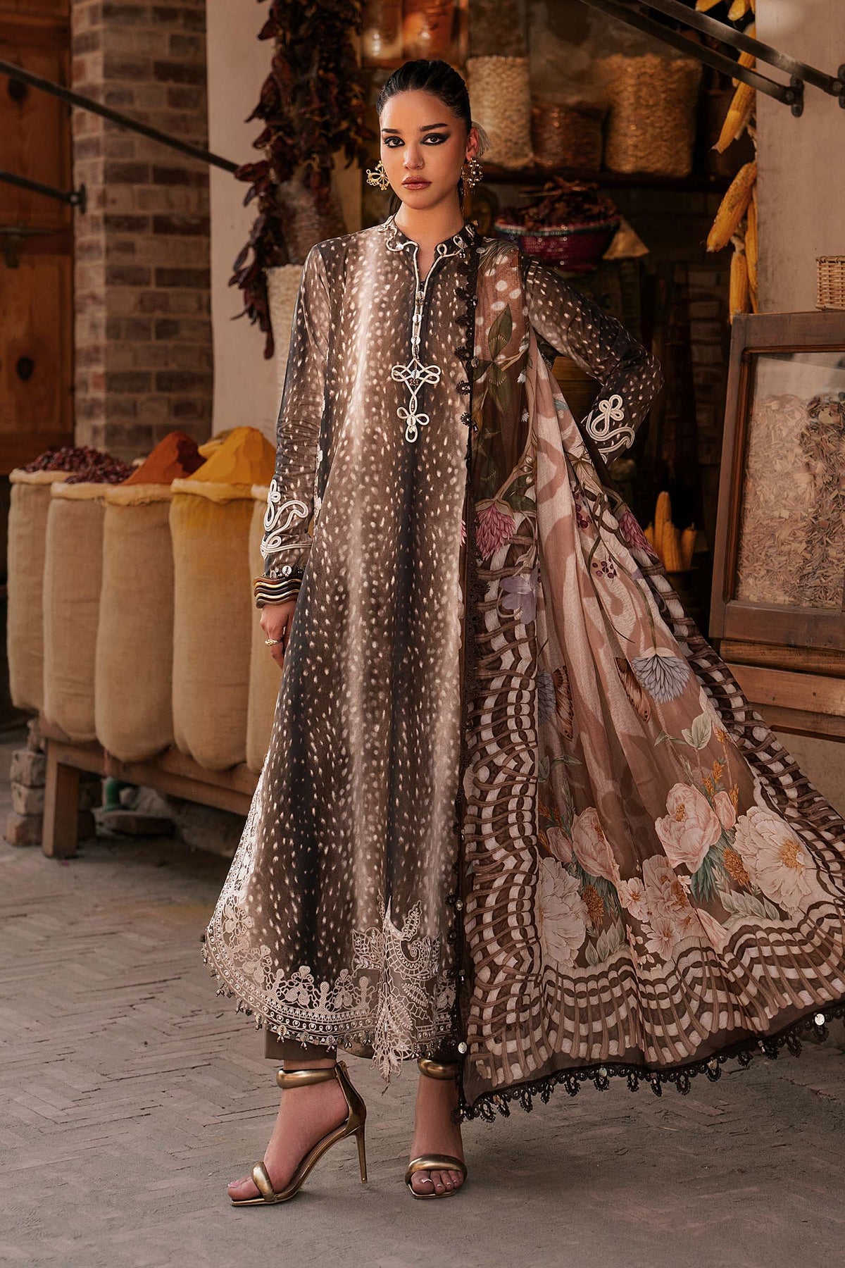 Maria B M Prints/Fall Edit 26/5 B/Cambric/Brown