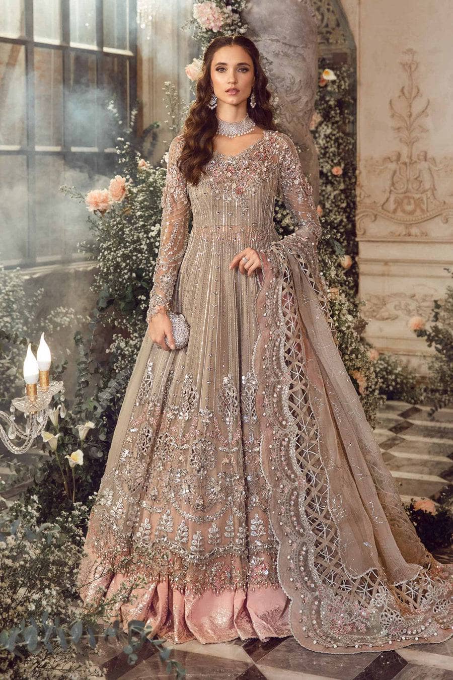 img_maria_b_mbroidered_wedding_couture_awwal_boutique