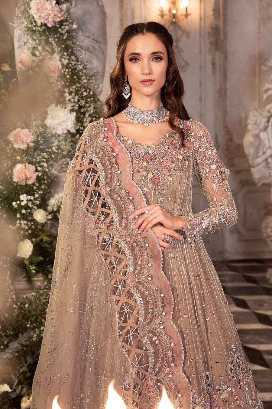 img_maria_b_mbroidered_wedding_couture_awwal_boutique