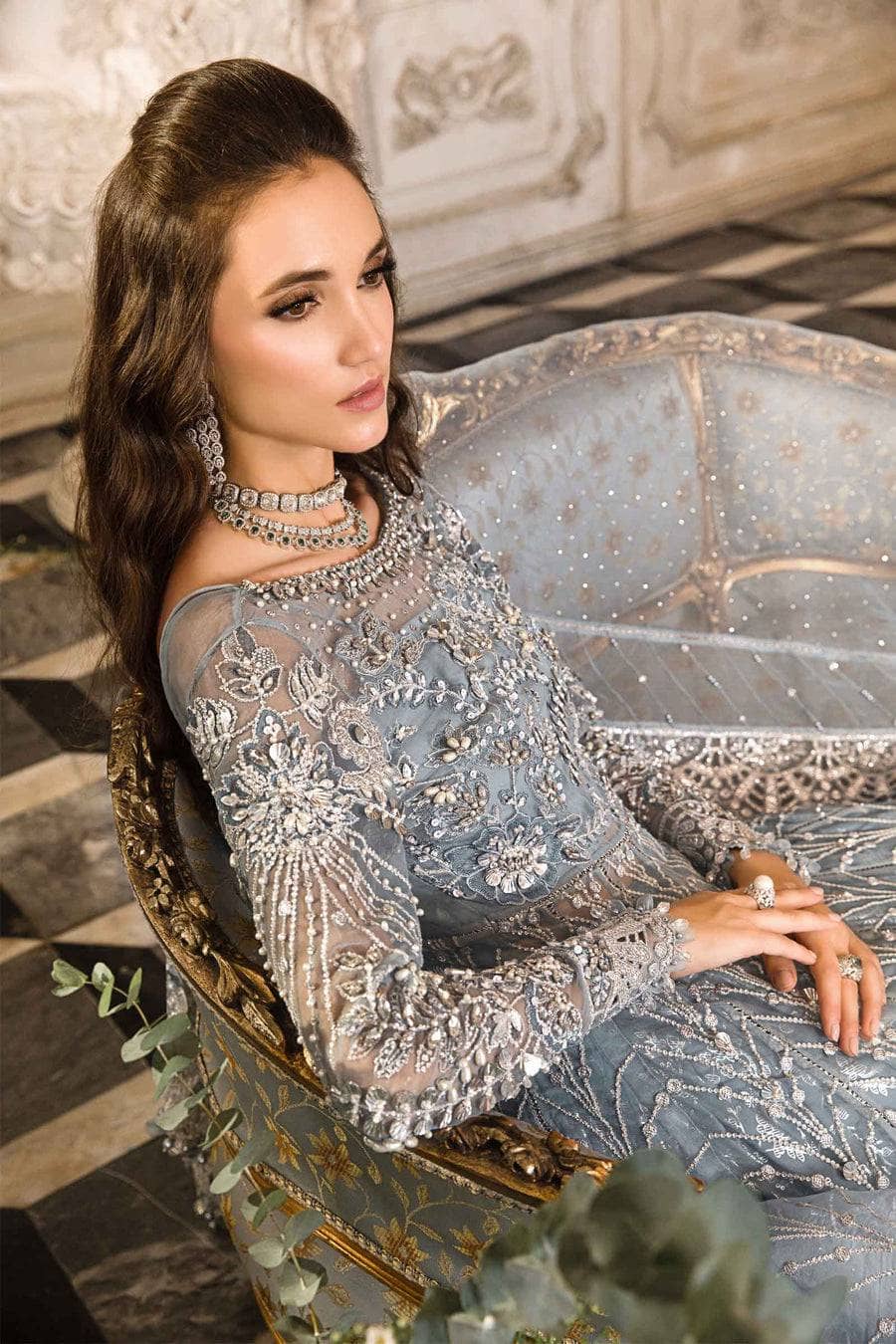 img_maria_b_mbroidered_wedding_couture_awwal_boutique
