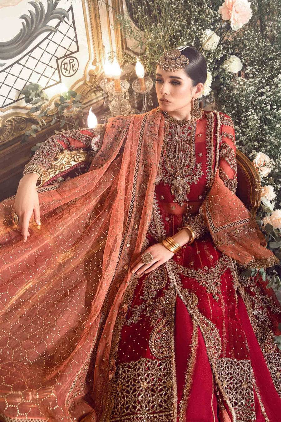 img_maria_b_mbroidered_wedding_couture_awwal_boutique