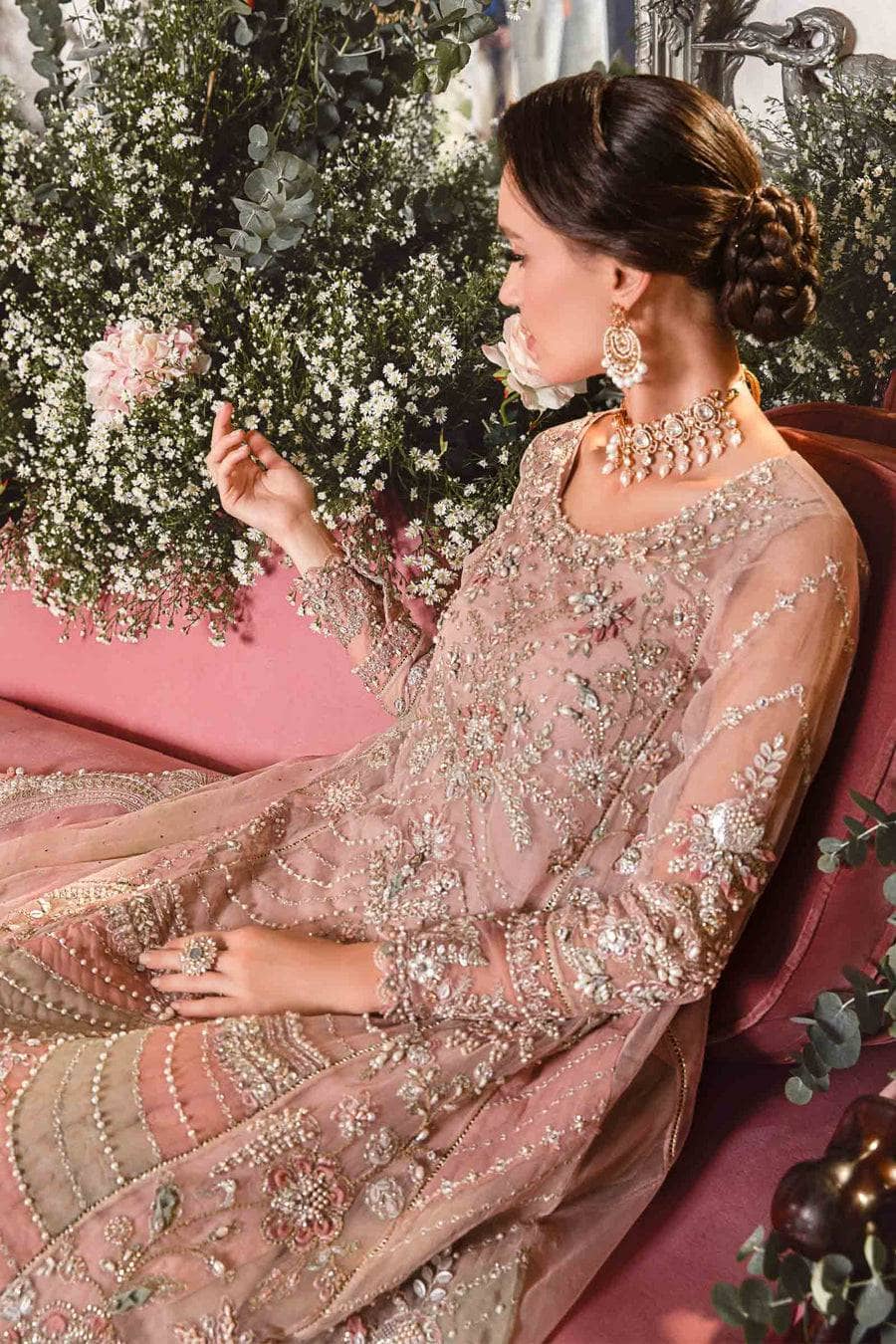 img_maria_b_mbroidered_wedding_couture_awwal_boutique