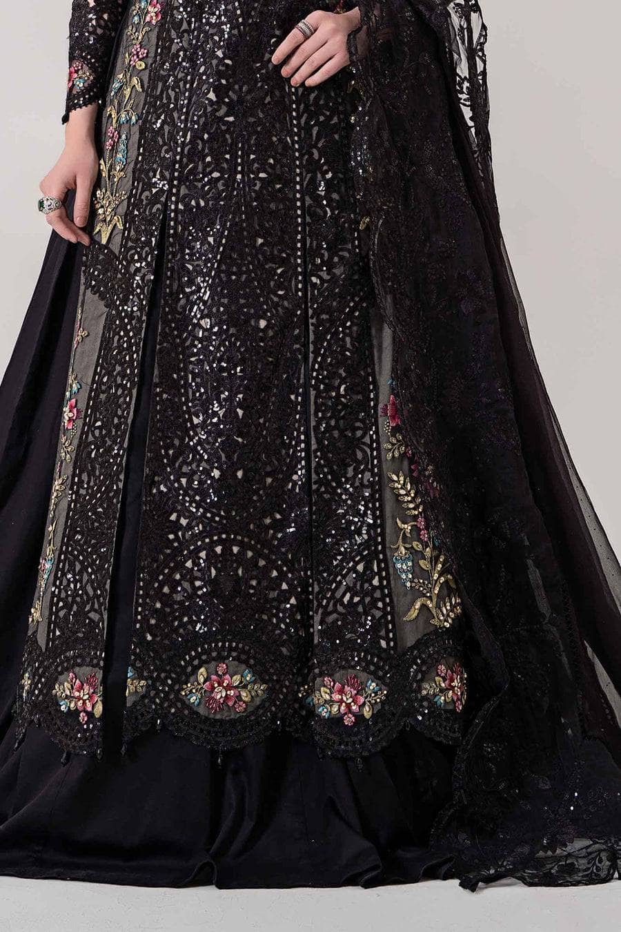 img_maria_b_mbroidered_awwal_boutique