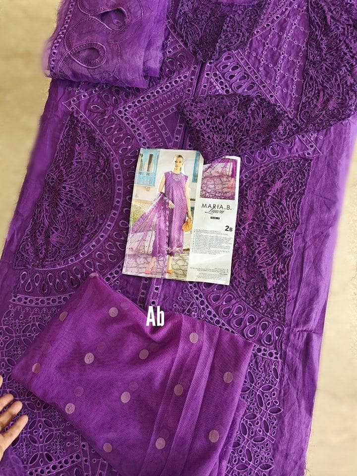 img_open_pic_maria_b_lawn_24_awwal_boutique