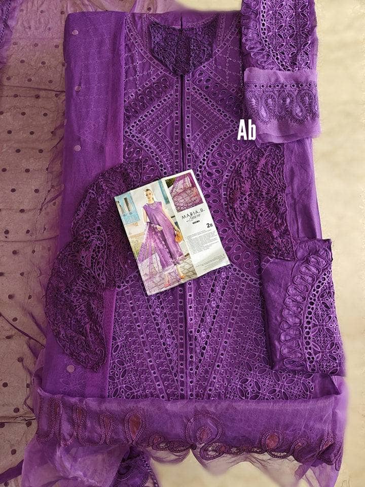 img_open_pic_maria_b_lawn_24_awwal_boutique