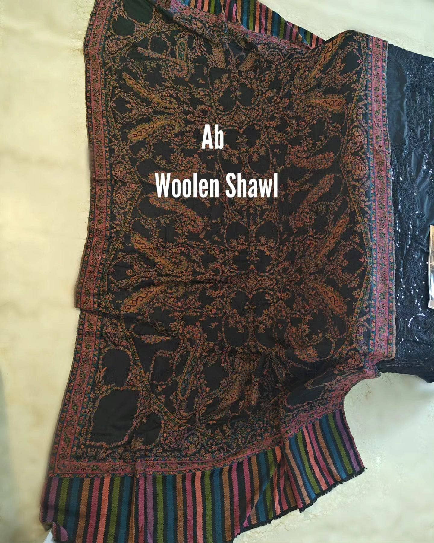 img_open_pic_maria_b_linen_awwal_boutique