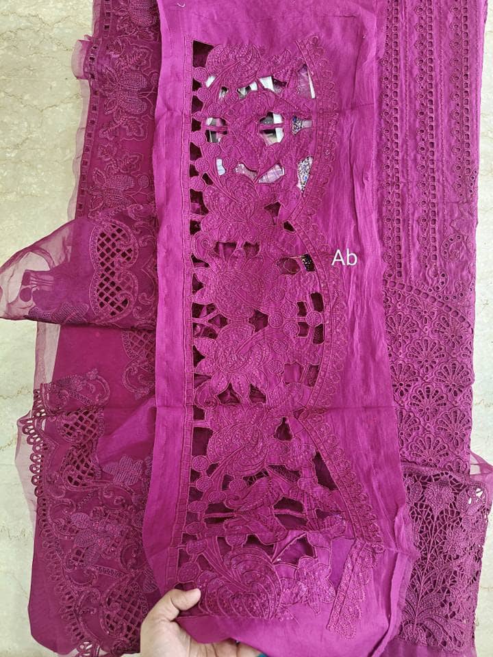 img_maria_b_lawn_awwal-boutique