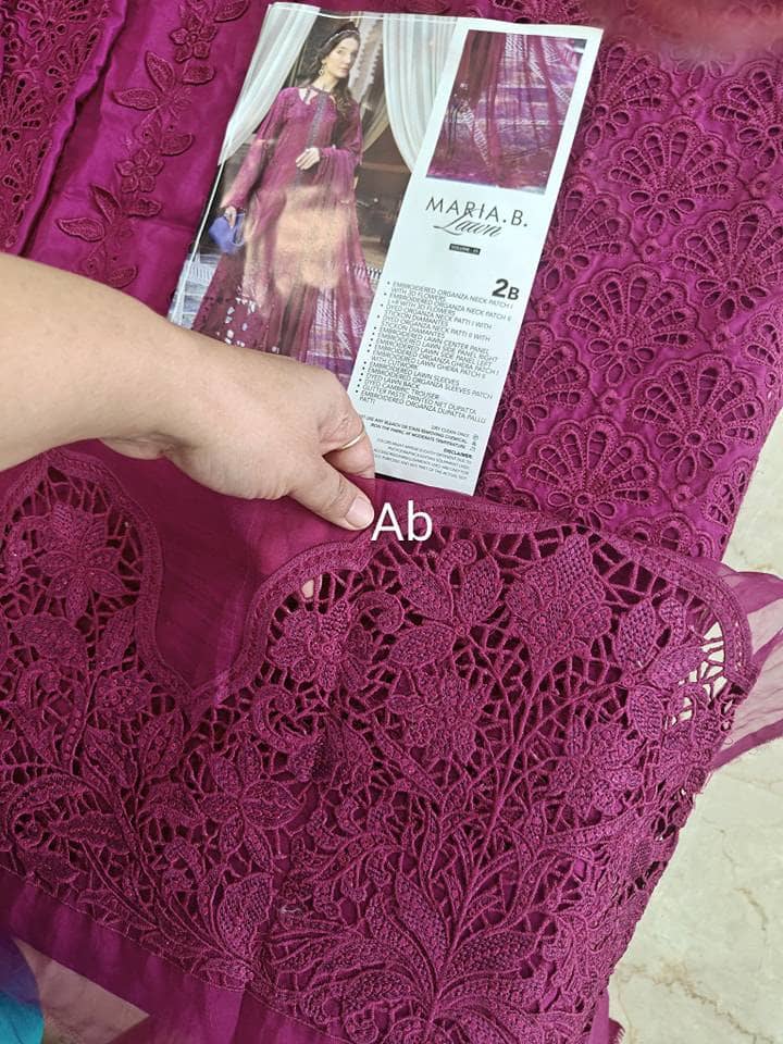 img_maria_b_lawn_awwal-boutique