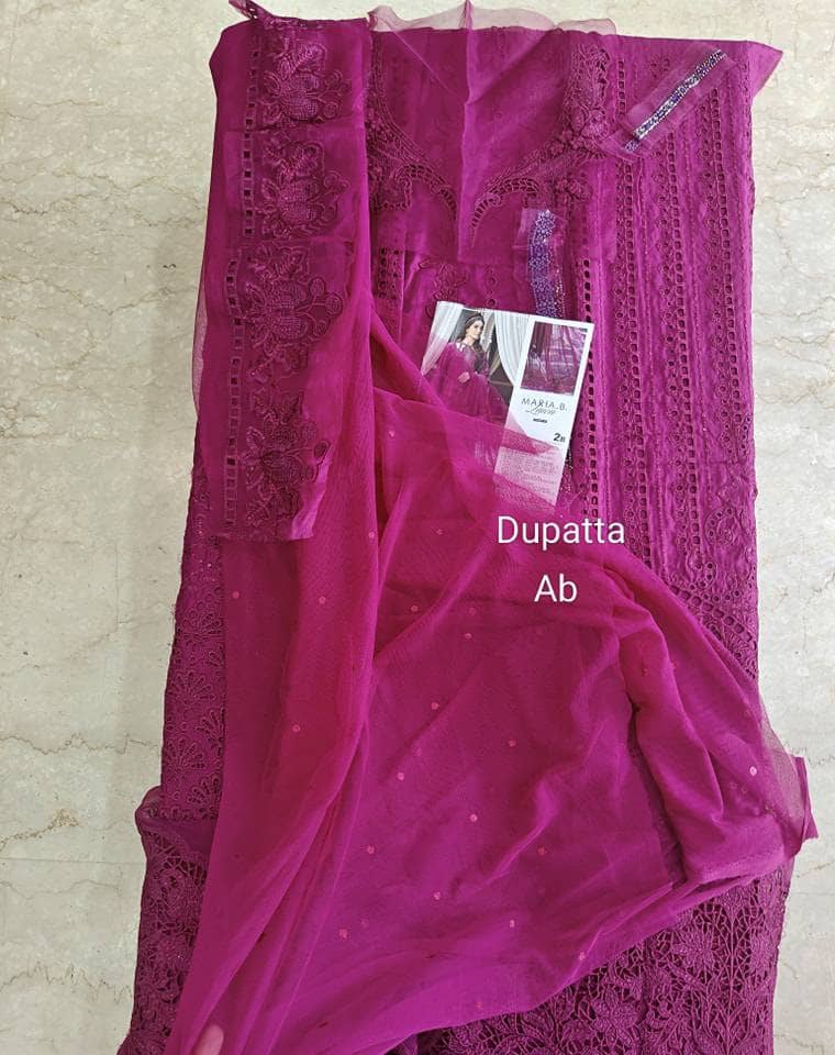 img_maria_b_lawn_awwal-boutique