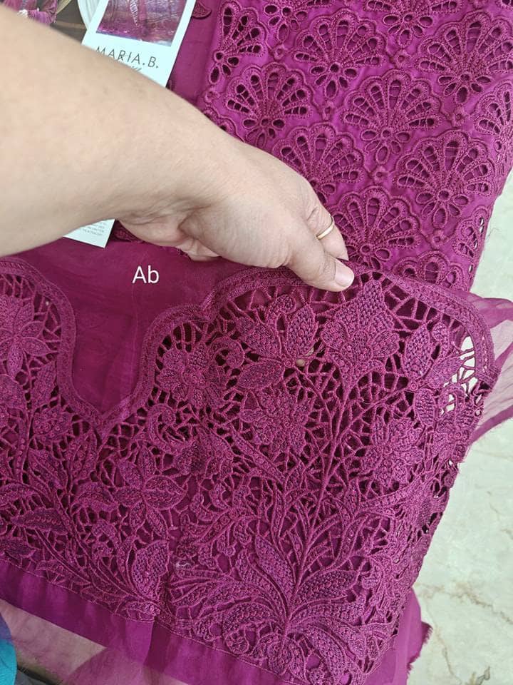 Open Pic/Maria B Luxury Lawn 25/2B/Magenta
