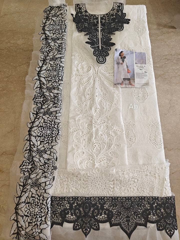 img_maria_b_lawn_awwal_boutique