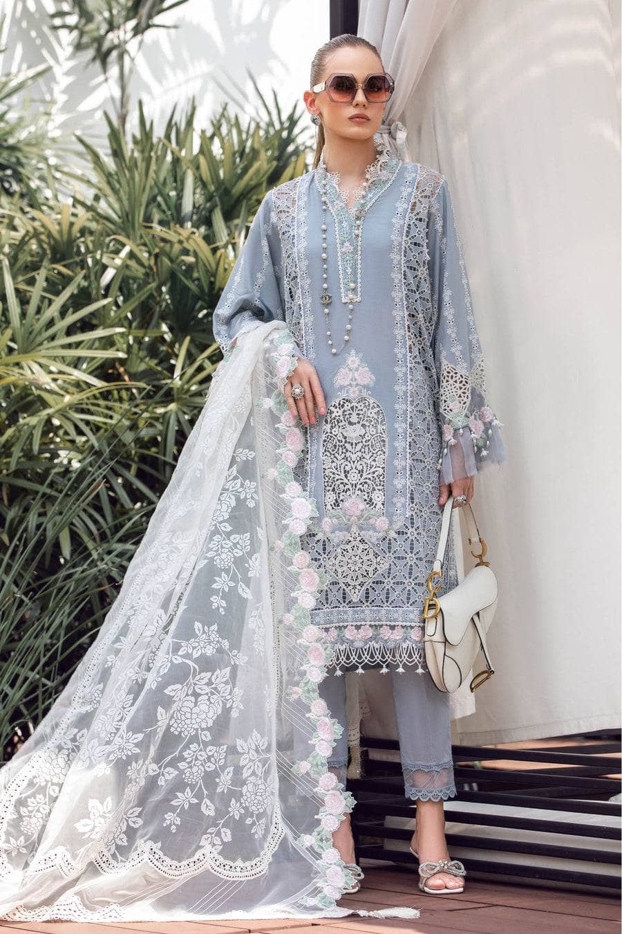 img_maria_b_eid_lawn_23_awwal_boutique