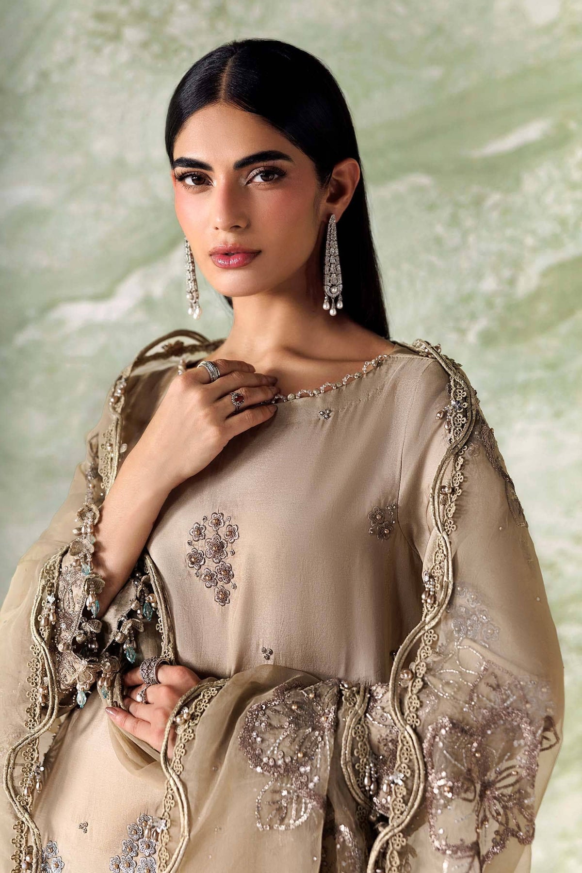 img_maria_b_soiree_awwal_boutique
