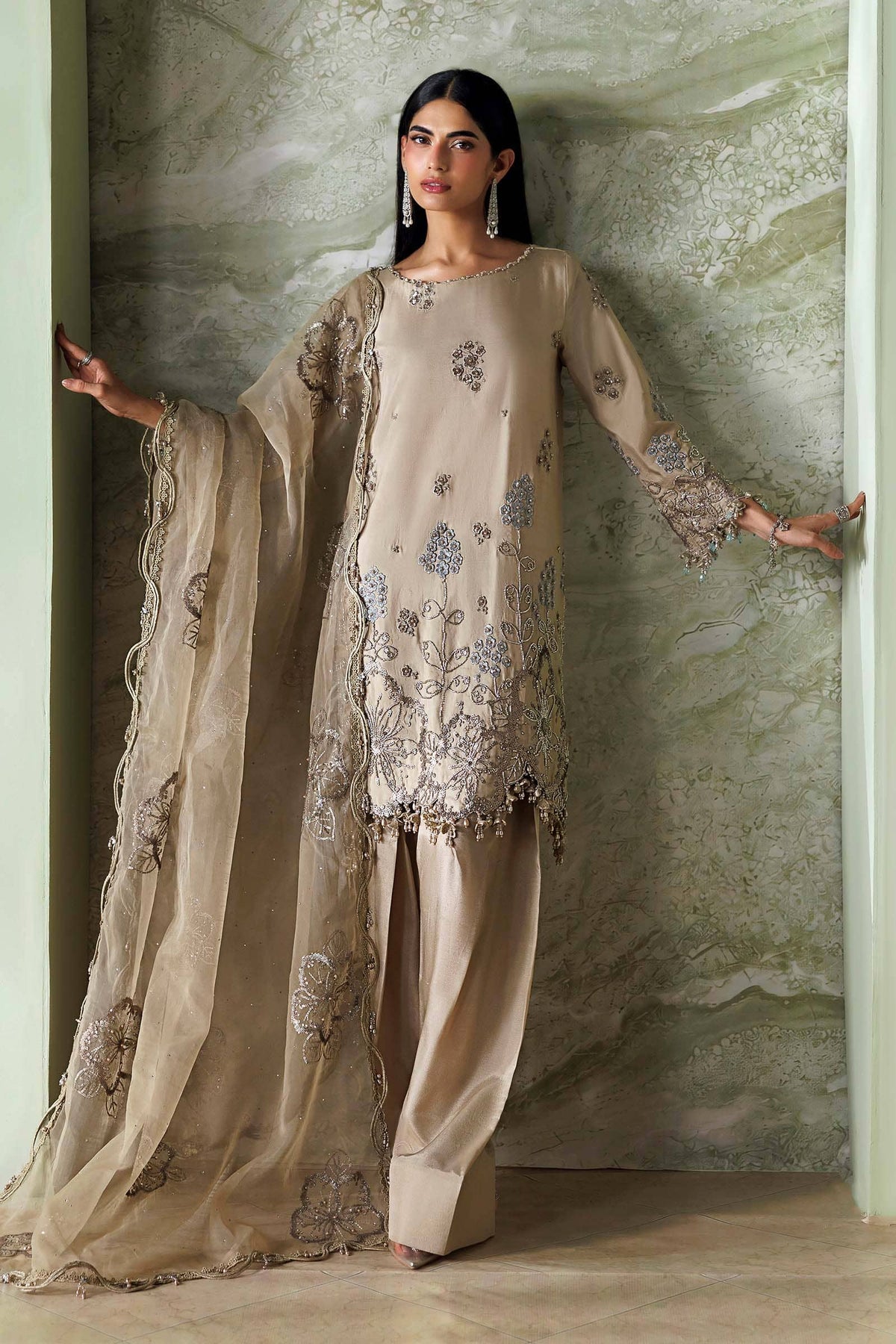 img_maria_b_soiree_awwal_boutique