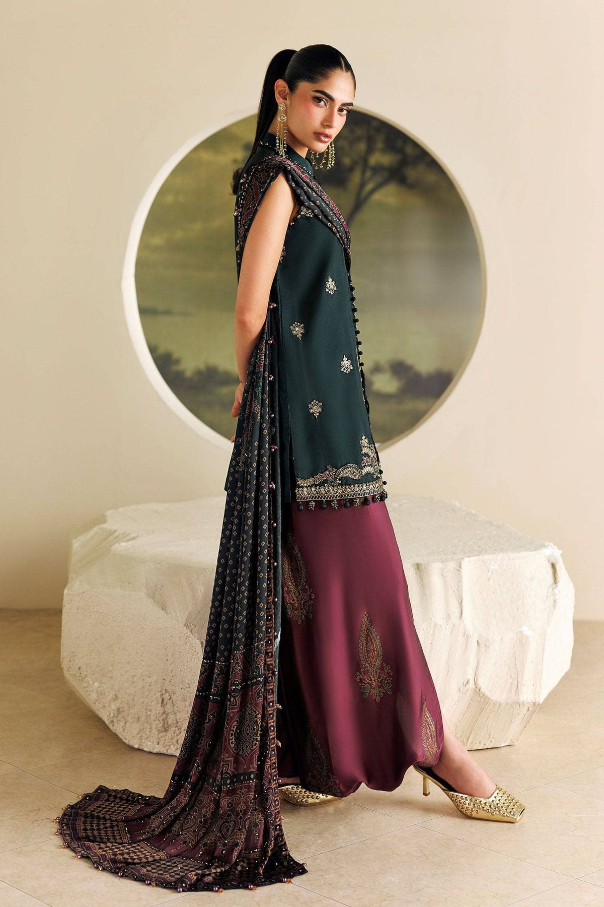 Maria B Soiree Luxury Formals 26/Tusser Silk Suit/Dark Green-imperial Burgundy