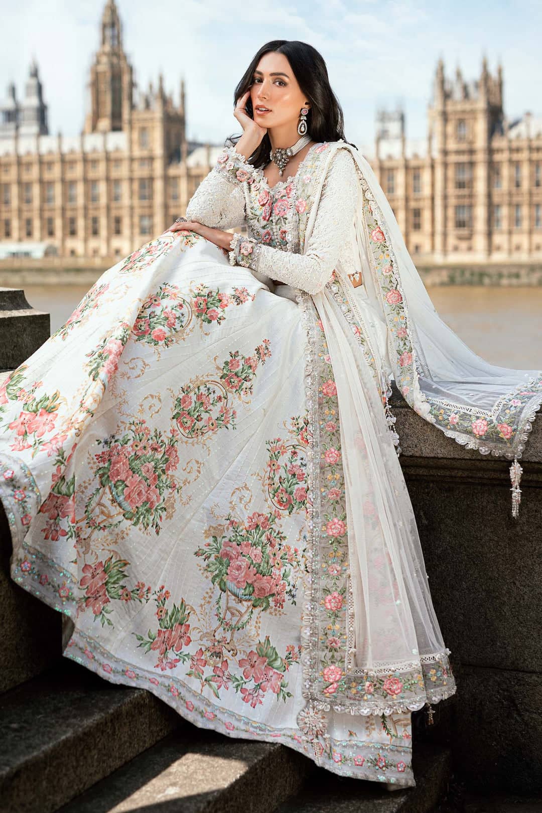 img_maria_b_soiree_formals_awwal_boutique