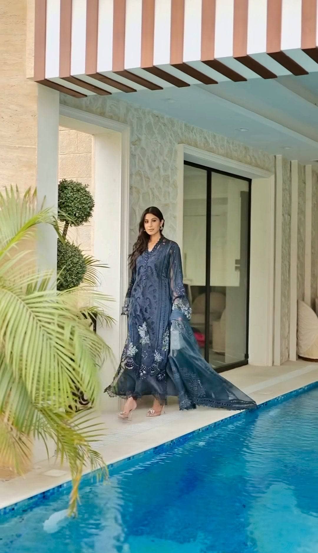 img_maria_b_lawn_awwal_boutique