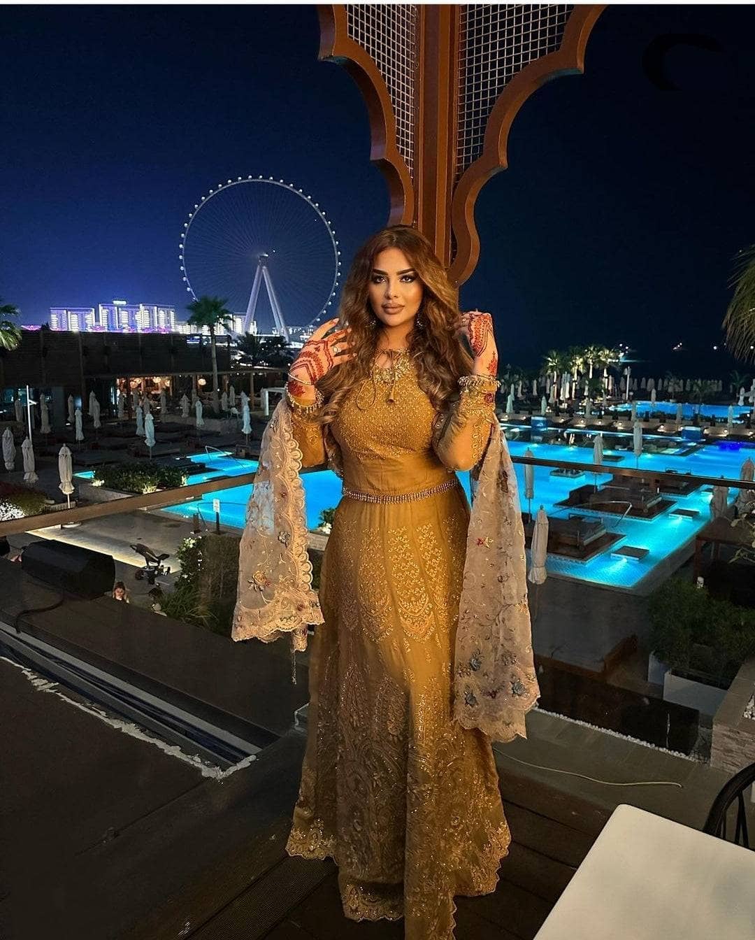 img_maria_b_mbroidered_wedding_awwal_boutique