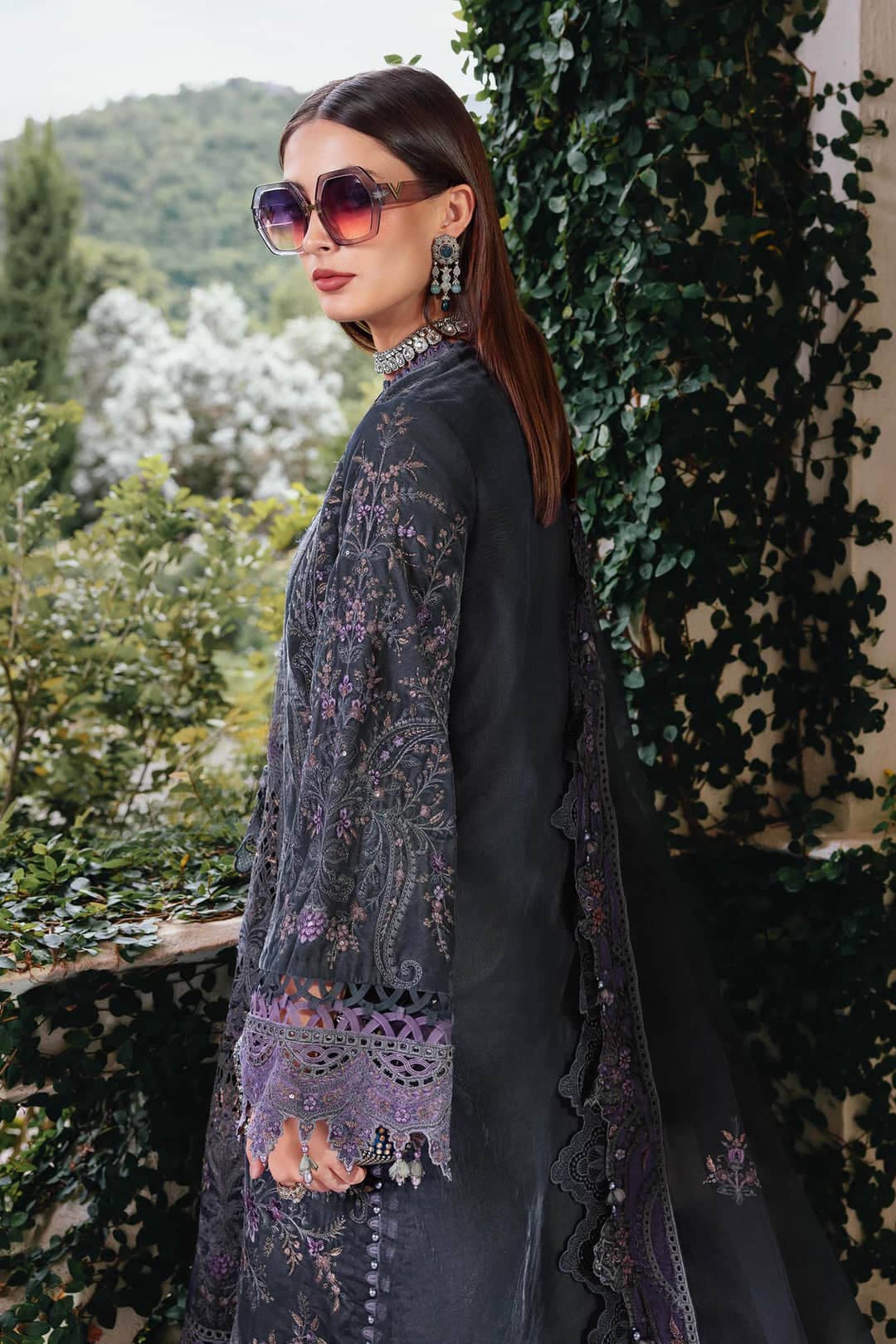 MARIA.B Winter Pakistani Suits Restocked/Maria B Winter Luxe 25/05/Embroidered Velvet Suit/Lilac & Grey
